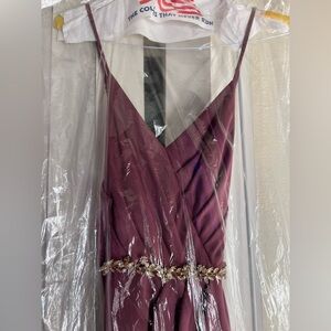 Elegant Burgundy Evening Dress